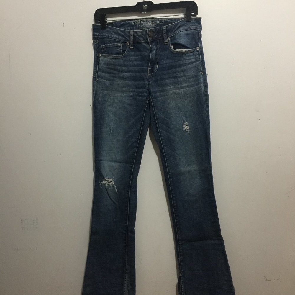 [American Eagle Outfitters] blue boot flare jeans